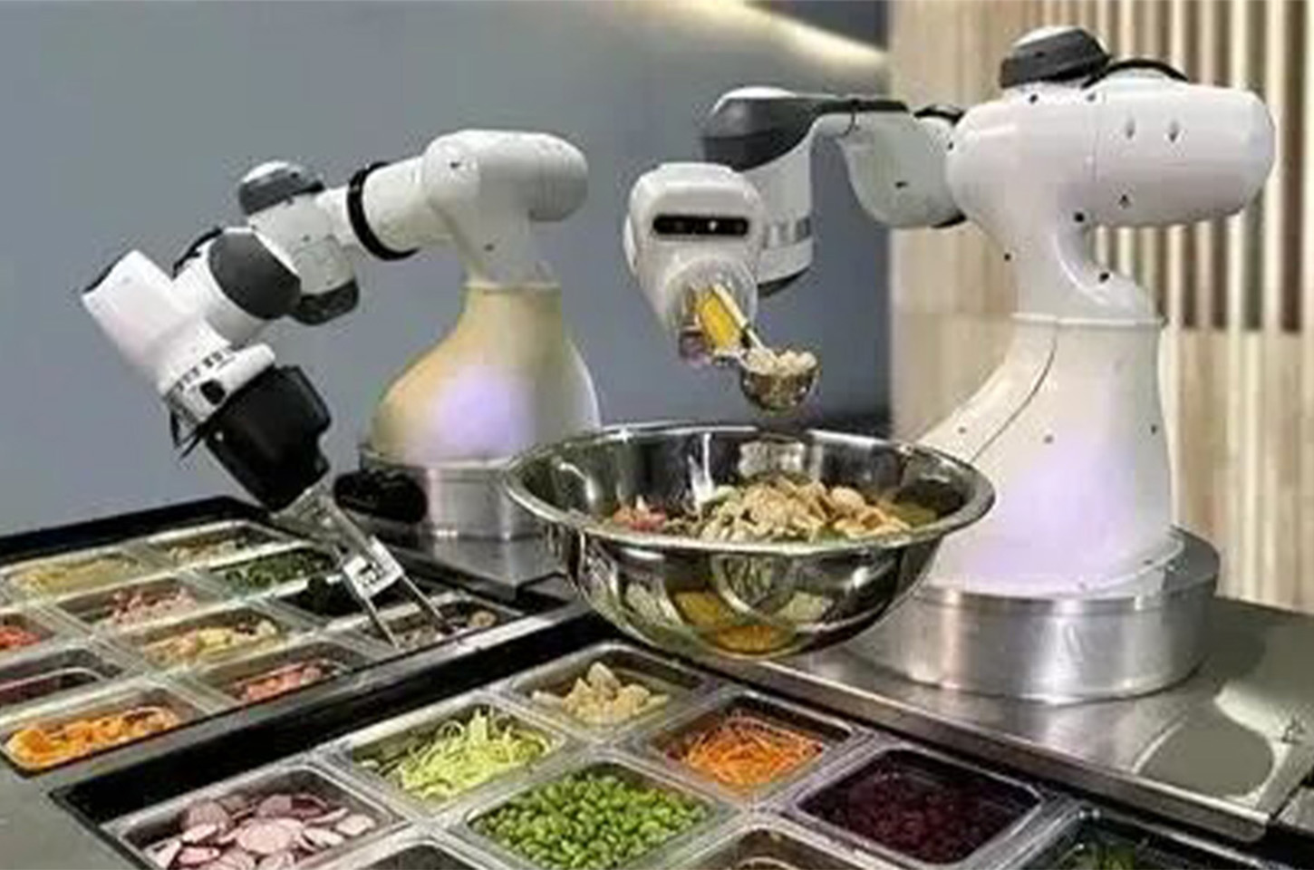 全国首个！北京发布智能餐饮机器人团体标准，首张许可证同步落地